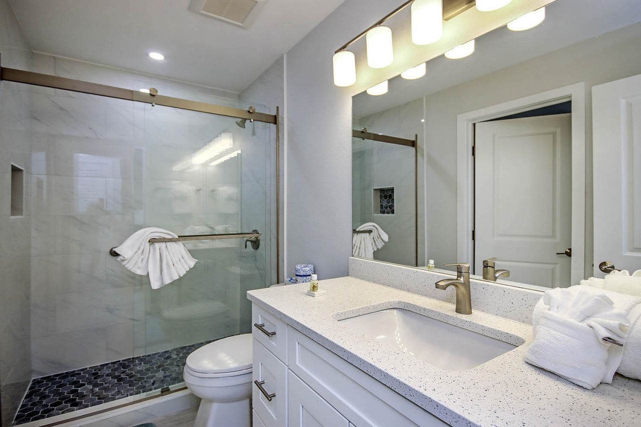 827 E Gulf Dr, Unit E4, Sanibel, FL 33957 Photo