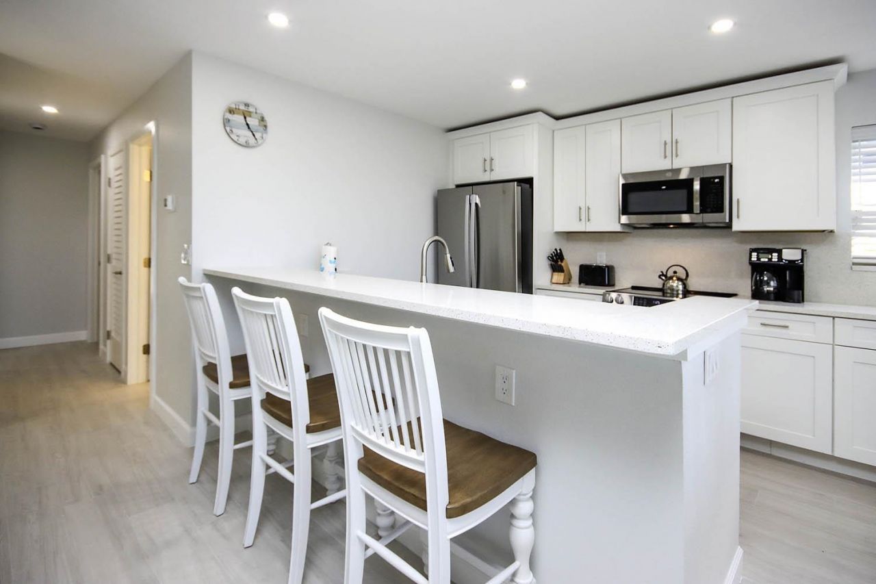 827 E Gulf Dr, Unit E4, Sanibel, FL 33957 Photo