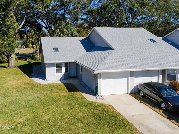 931 Meadow View Drive, Unit A, Port Orange, FL 32127