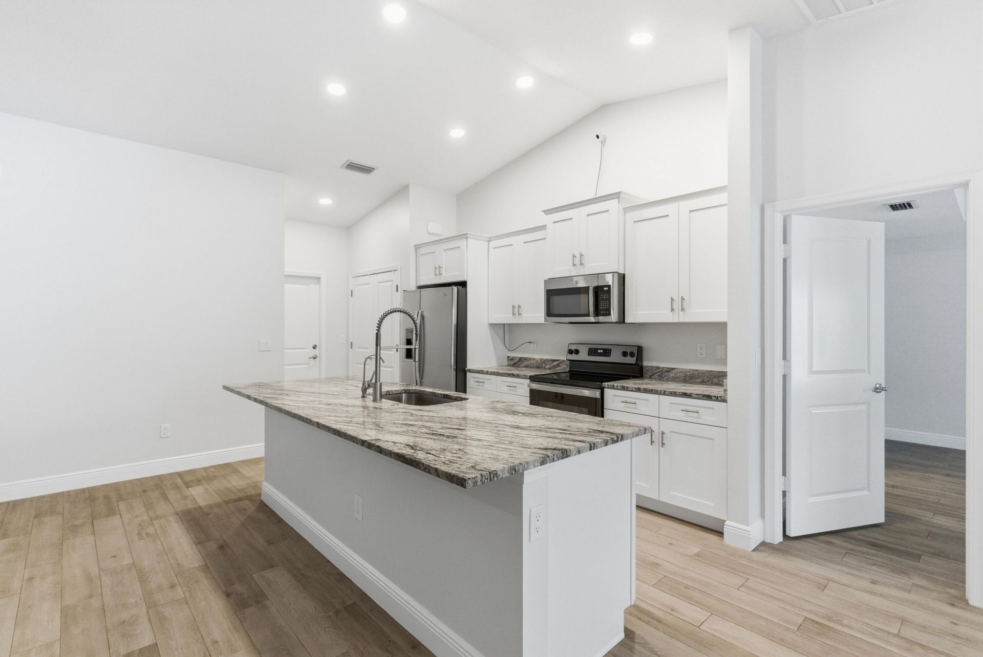 16145 E Trafalgar Drive, Loxahatchee, FL 33470 Photo