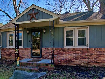 2311 Congaree Dr , Cayce, SC 29033