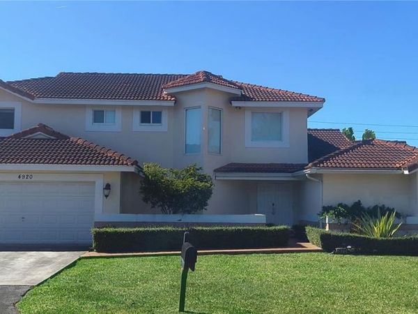 4920 SW 156th Pl, Miami, FL 33185