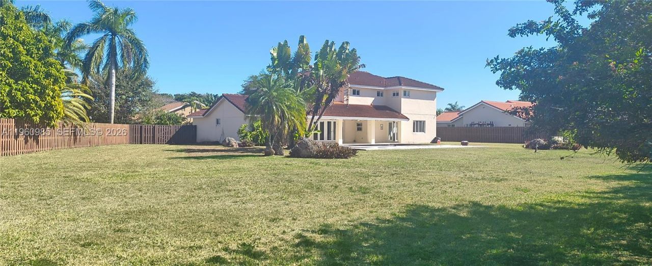 4920 SW 156th Pl, Miami, FL 33185 Photo