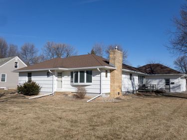 204 Clary Street W, Worthington, MN 56187