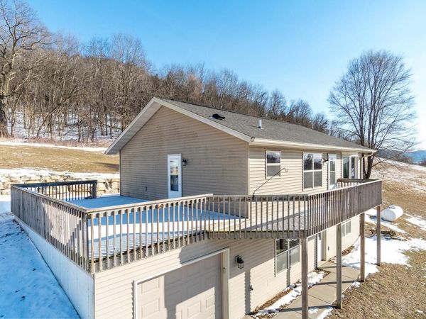 500 White Tail DRIVE, Stoddard, WI 54658