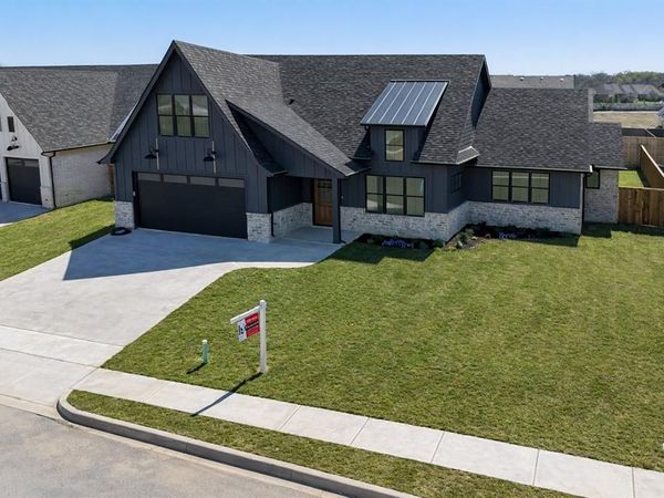 2029 Nichole Boulevard, Pottsboro, TX 75076