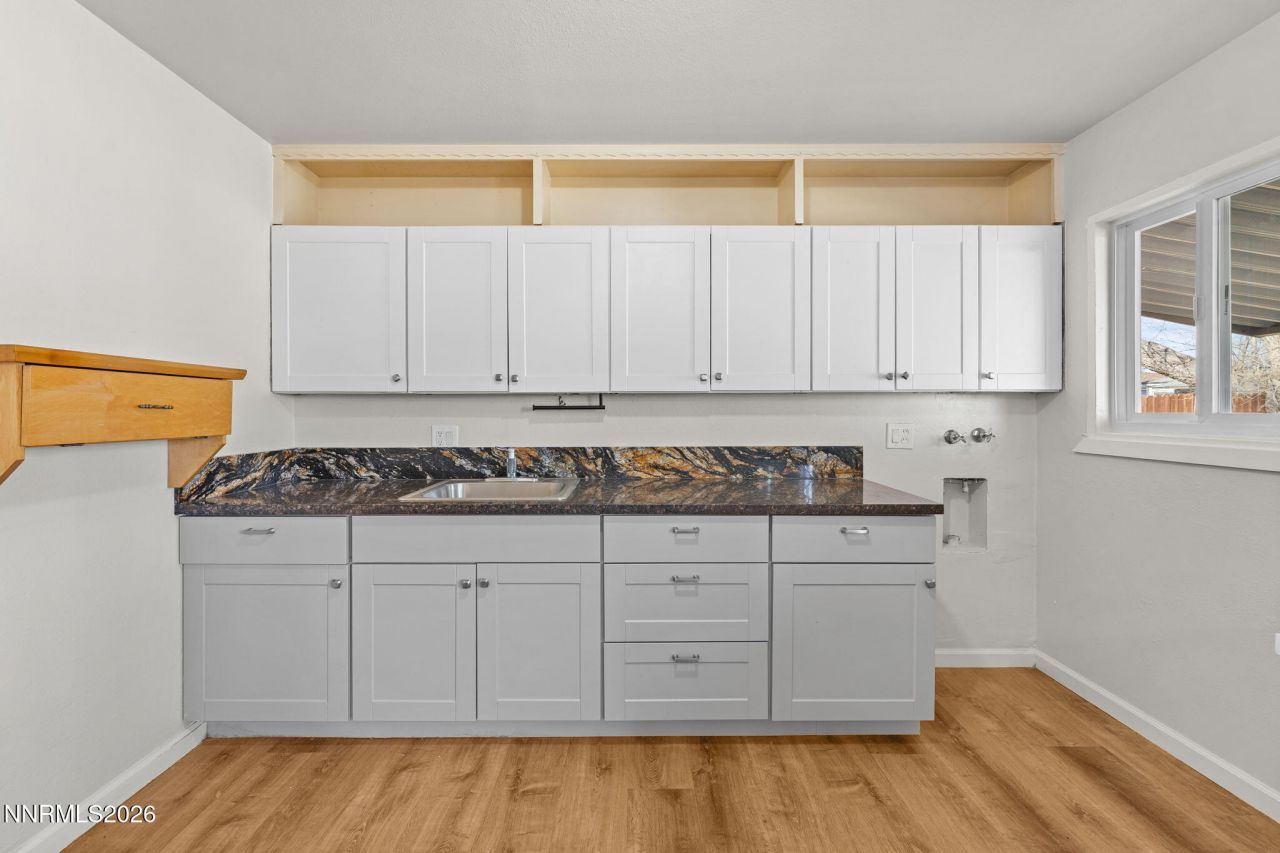 14 E Greenbrae Drive, Sparks, NV 89431 Photo