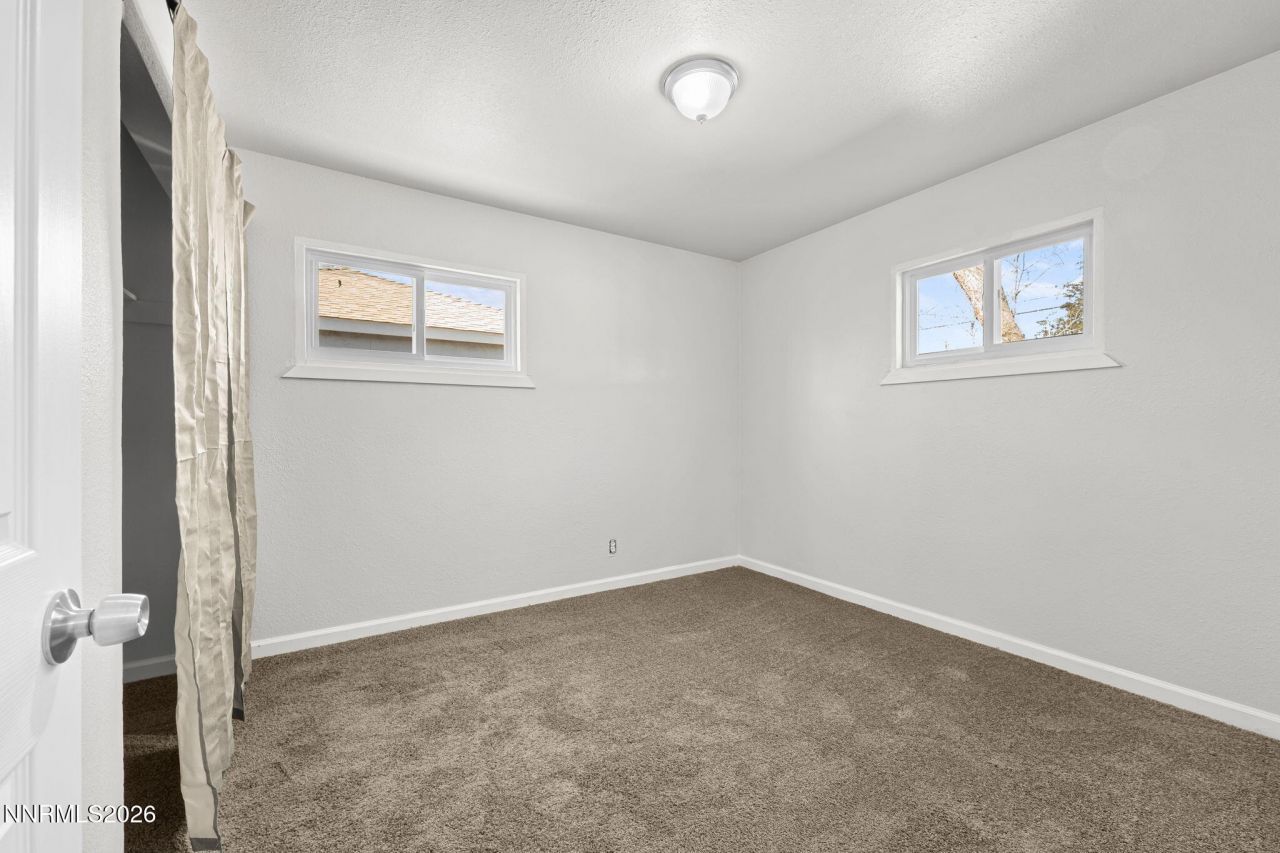 14 E Greenbrae Drive, Sparks, NV 89431 Photo