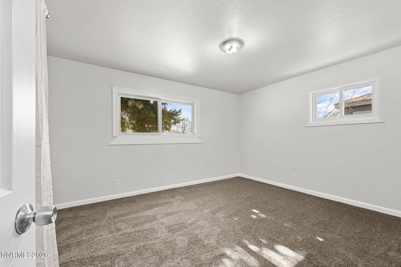 14 E Greenbrae Drive, Sparks, NV 89431 Photo
