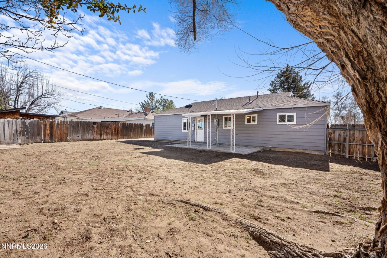 14 E Greenbrae Drive, Sparks, NV 89431 Photo