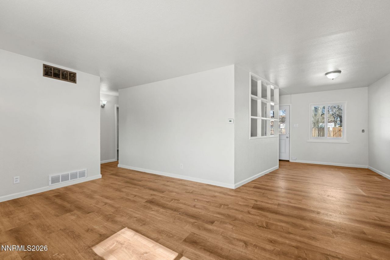 14 E Greenbrae Drive, Sparks, NV 89431 Photo