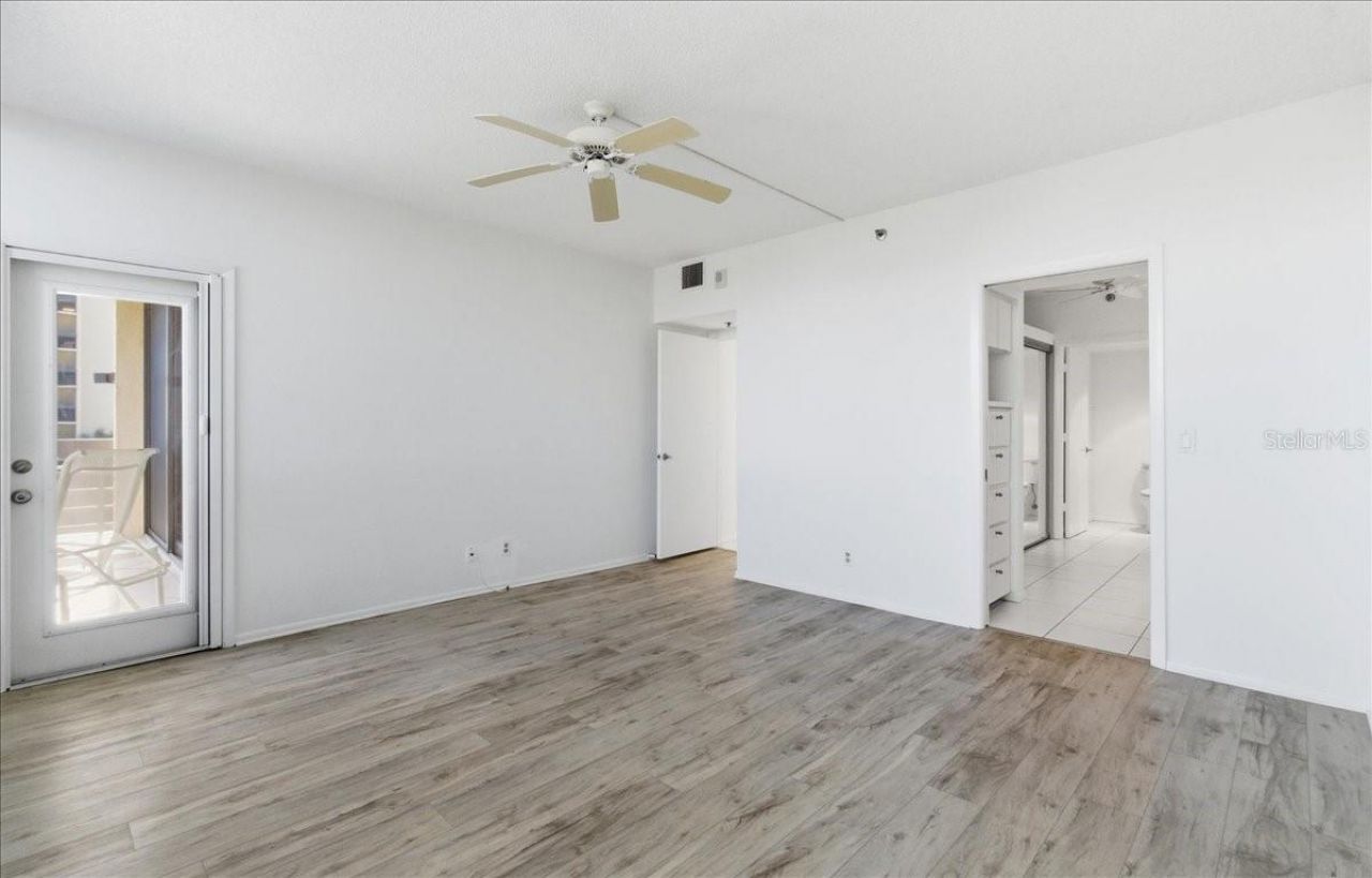 1065 Gulf Of Mexico Drive, Unit 305, Longboat Key, FL 34228 Photo