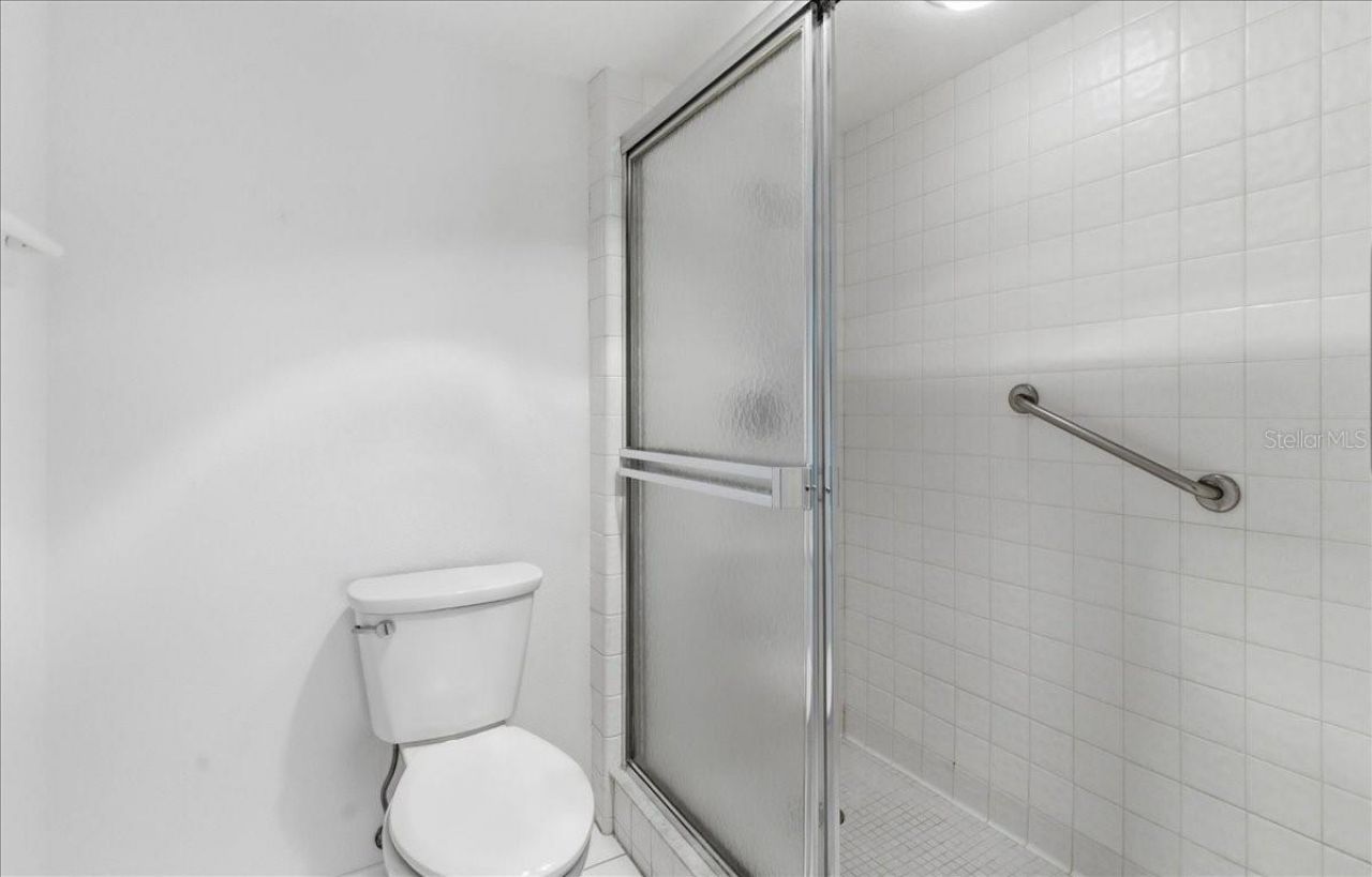 1065 Gulf Of Mexico Drive, Unit 305, Longboat Key, FL 34228 Photo