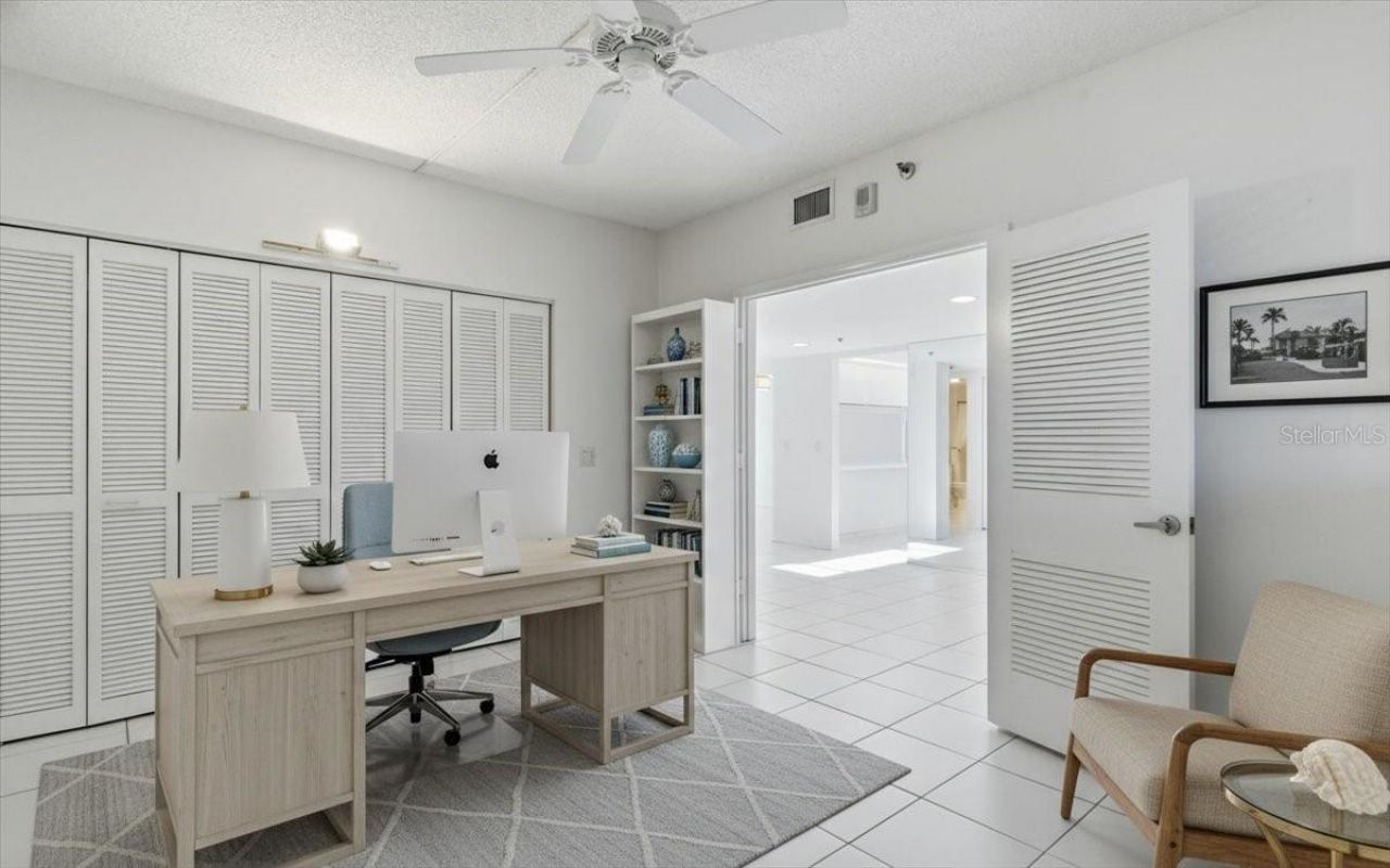 1065 Gulf Of Mexico Drive, Unit 305, Longboat Key, FL 34228 Photo