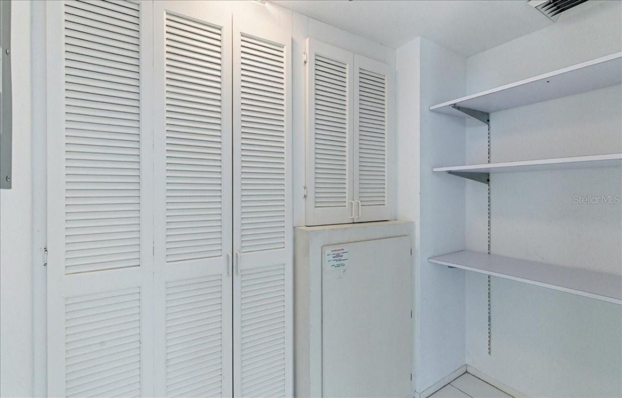 1065 Gulf Of Mexico Drive, Unit 305, Longboat Key, FL 34228 Photo