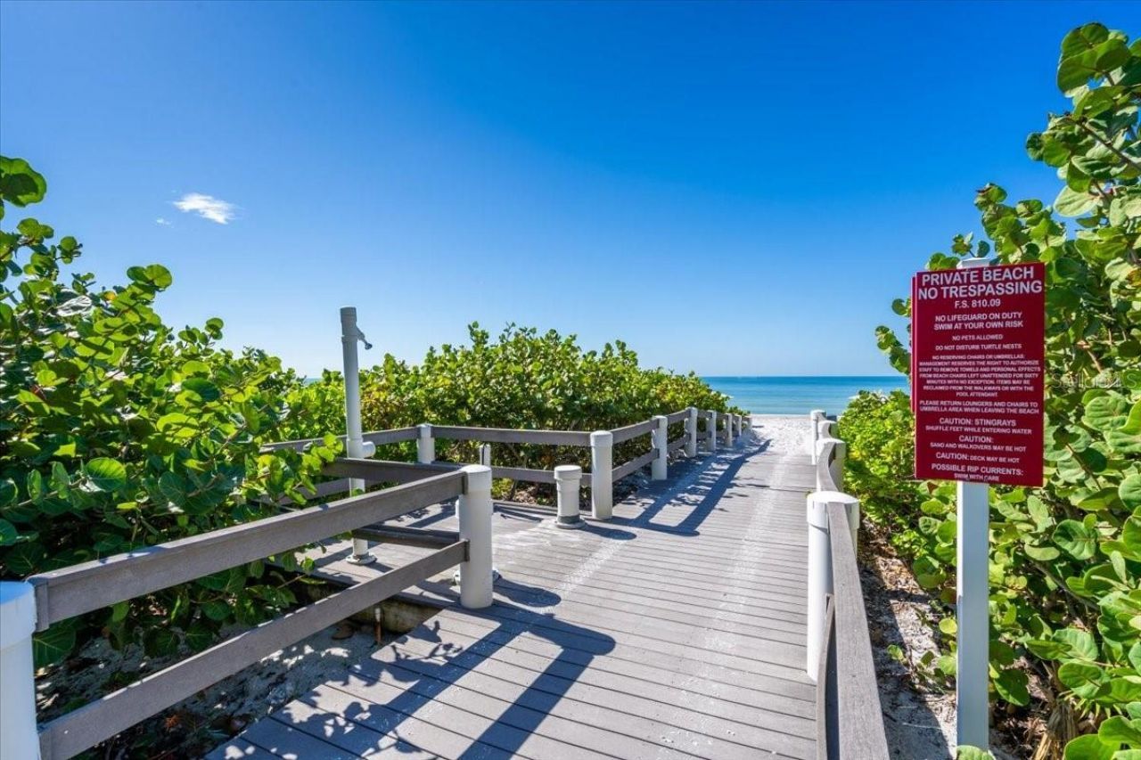 1065 Gulf Of Mexico Drive, Unit 305, Longboat Key, FL 34228 Photo