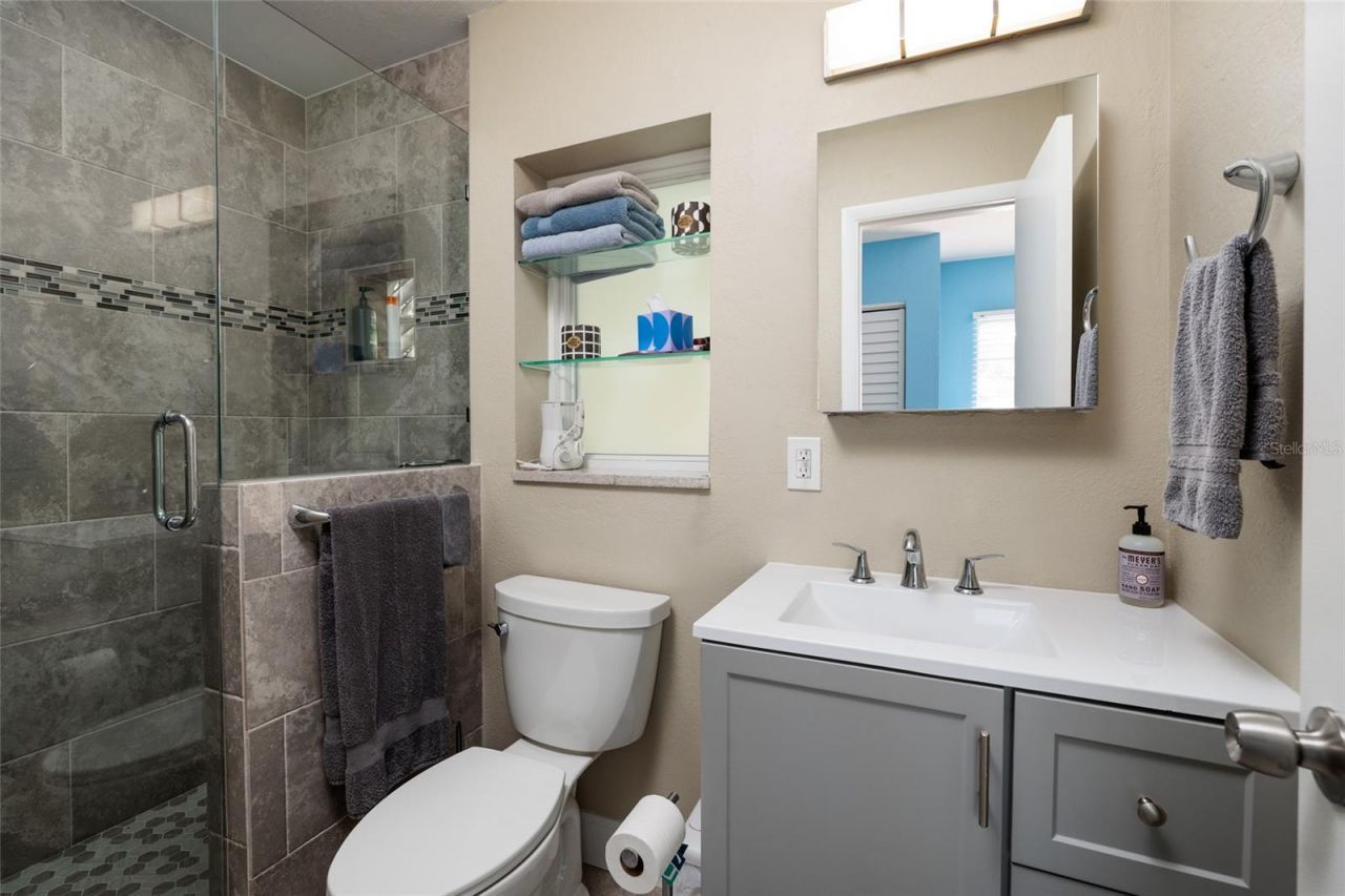 7201 Grevilla Avenue S, South Pasadena, FL 33707 Photo