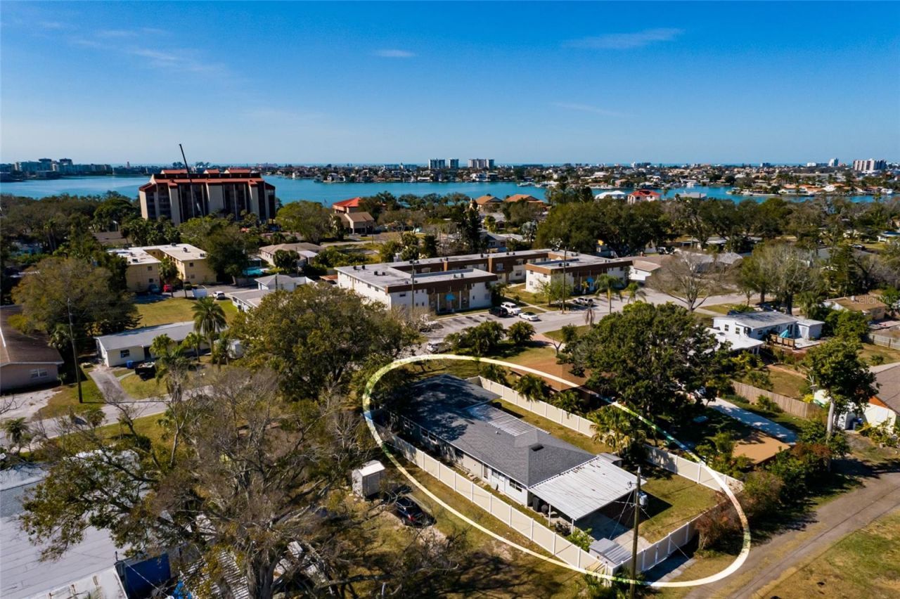 7201 Grevilla Avenue S, South Pasadena, FL 33707 Photo