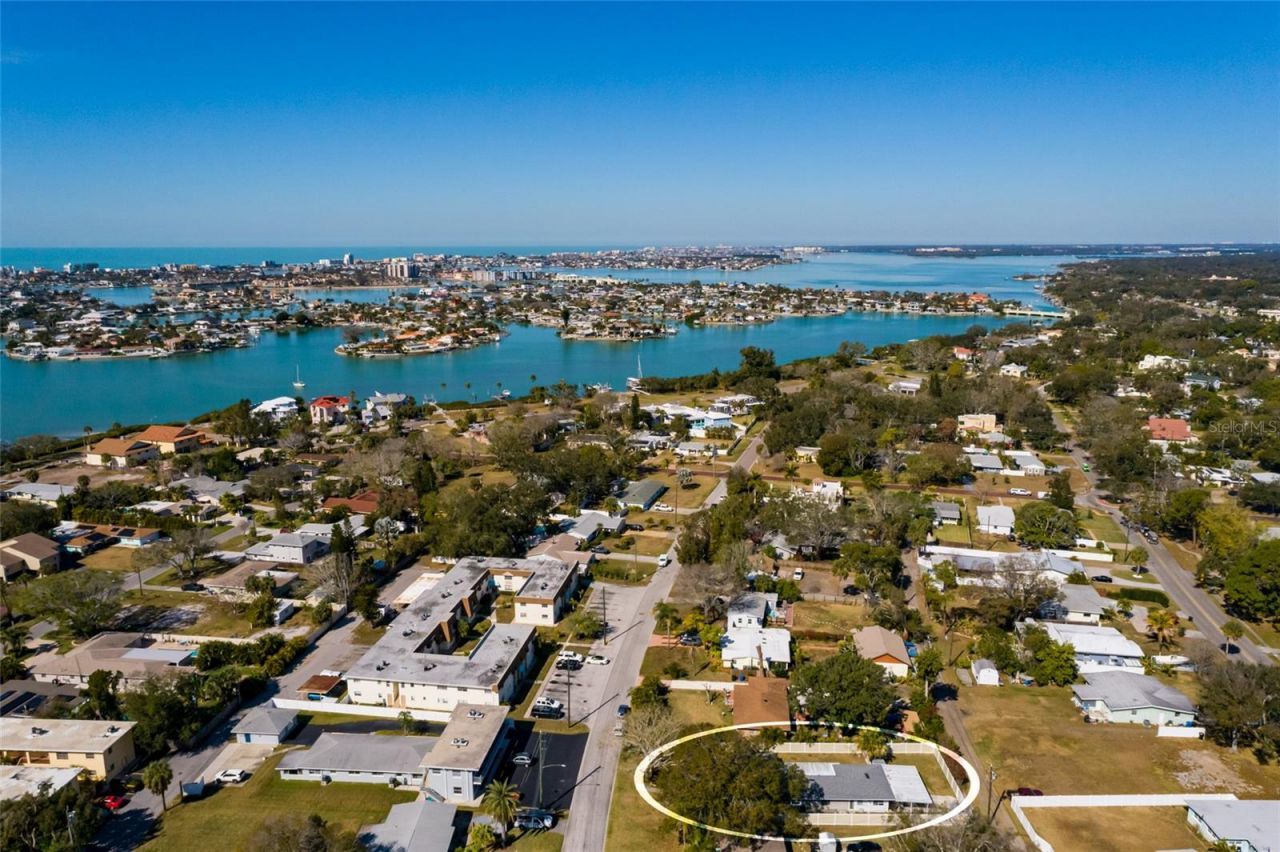 7201 Grevilla Avenue S, South Pasadena, FL 33707 Photo