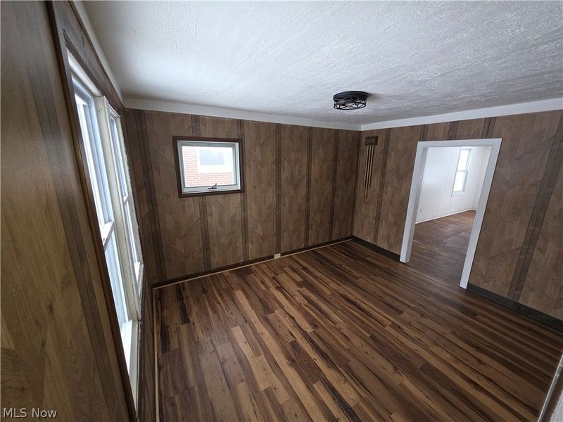 20632 Woodstock Avenue, Fairview Park, OH 44126 Photo 9