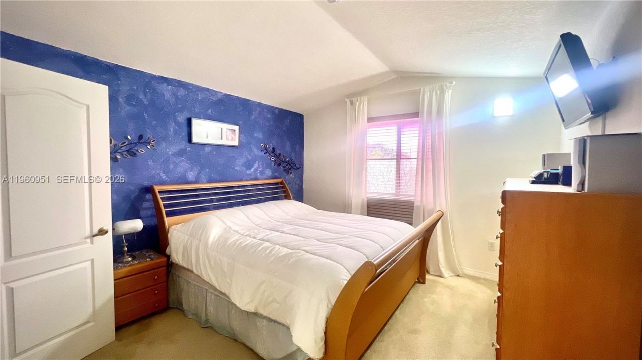 8970 W Flagler St, Unit 212, Miami, FL 33174 Photo