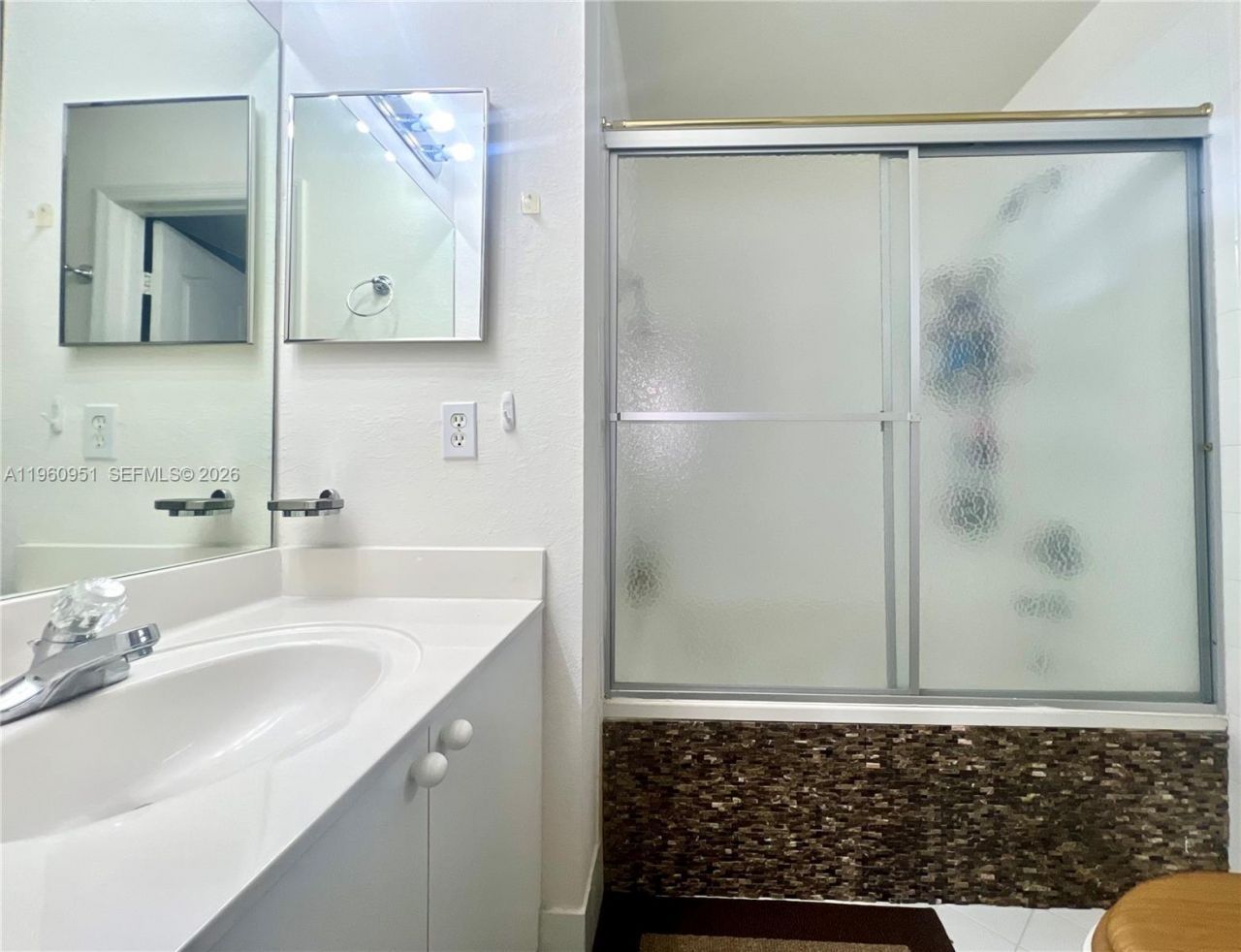 8970 W Flagler St, Unit 212, Miami, FL 33174 Photo