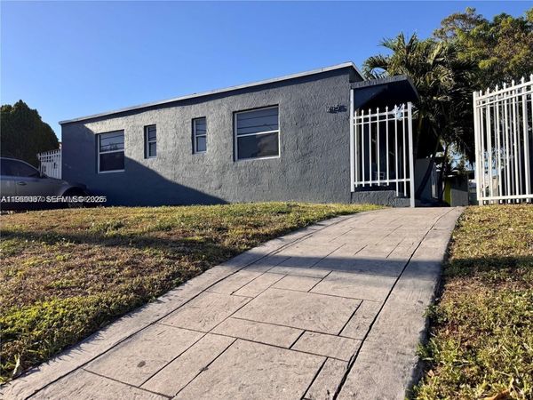 Unit 2, Miami, FL 33161