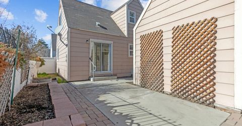 2575 Garfield Drive, Sparks, NV 89431 Photo