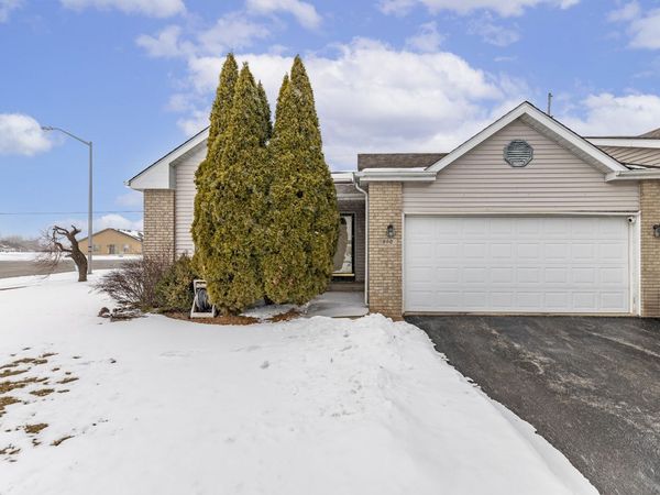 990 W 87th Avenue, Merrillville, IN 46410