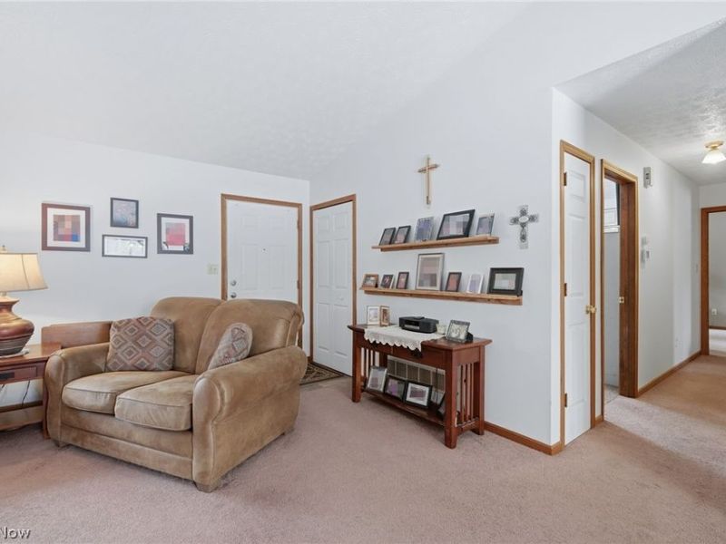 3867 Melv Street, Barberton, OH 44203 Photo 11