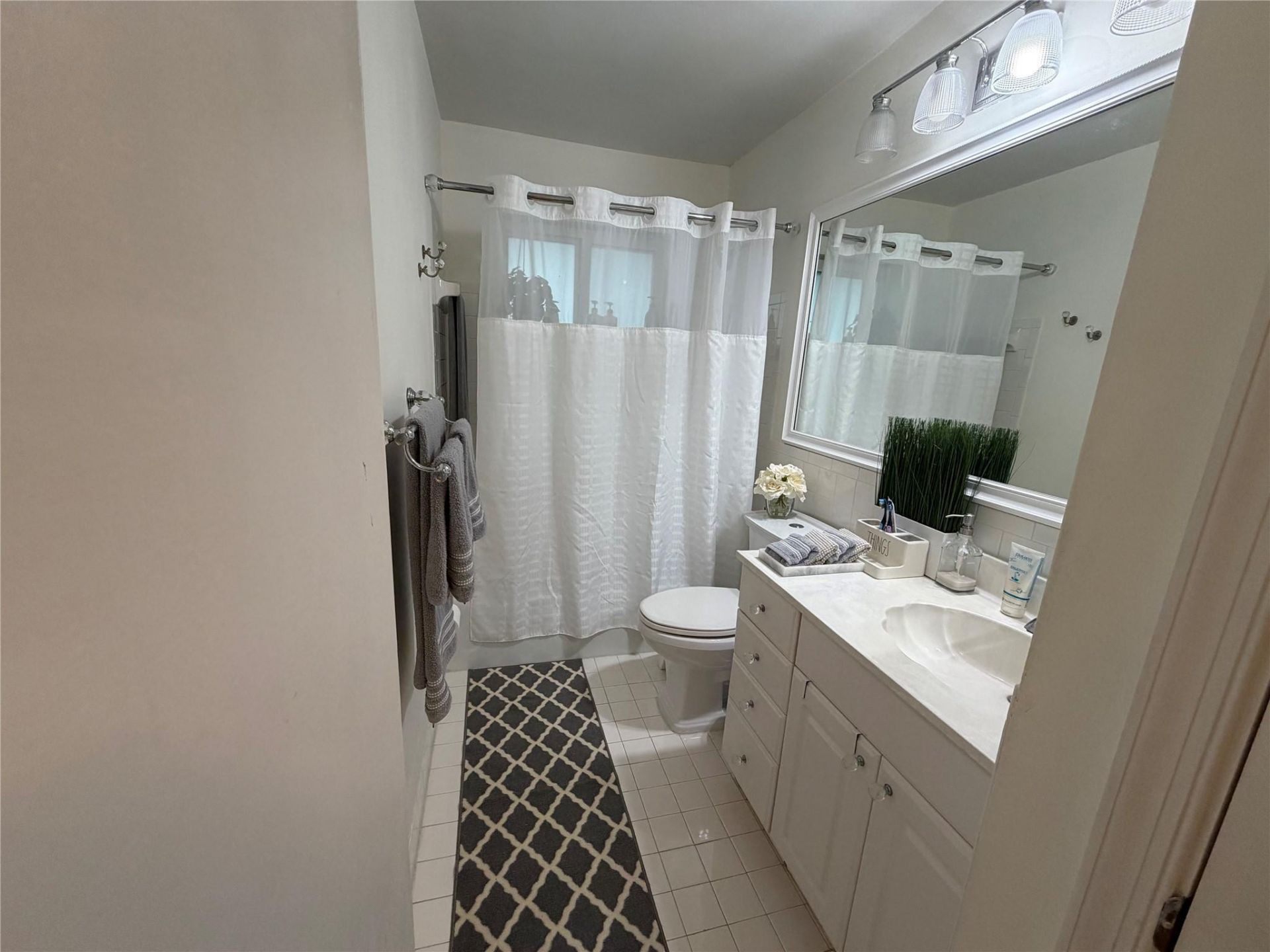 6820 Margate Blvd, Margate, FL 33063 Photo