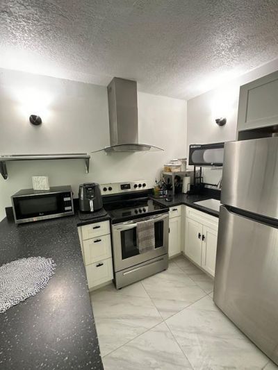 6820 Margate Blvd, Margate, FL 33063 Photo