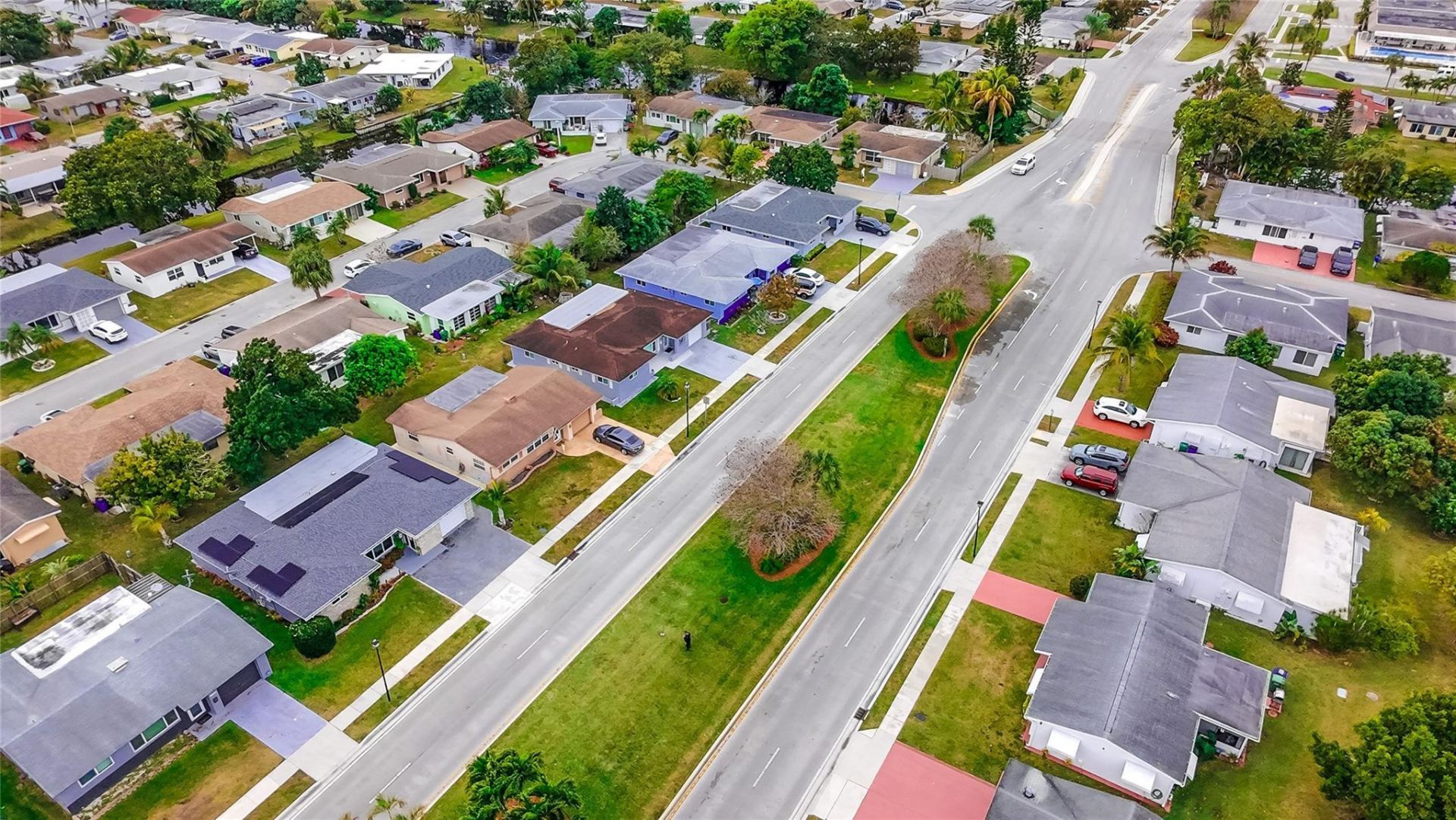 6820 Margate Blvd, Margate, FL 33063 Photo