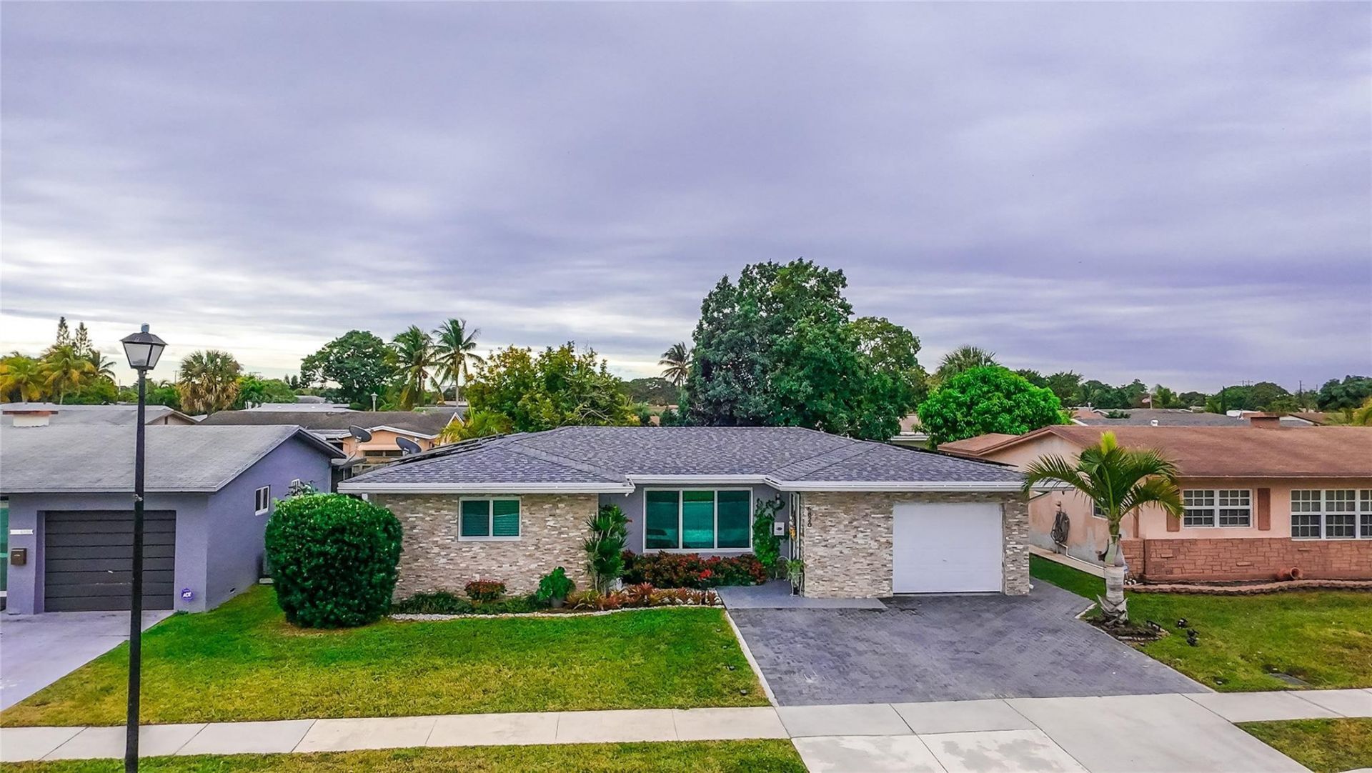 6820 Margate Blvd, Margate, FL 33063 Photo