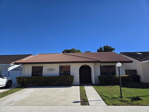 14464 SW 96th Ter , Miami, FL 33186