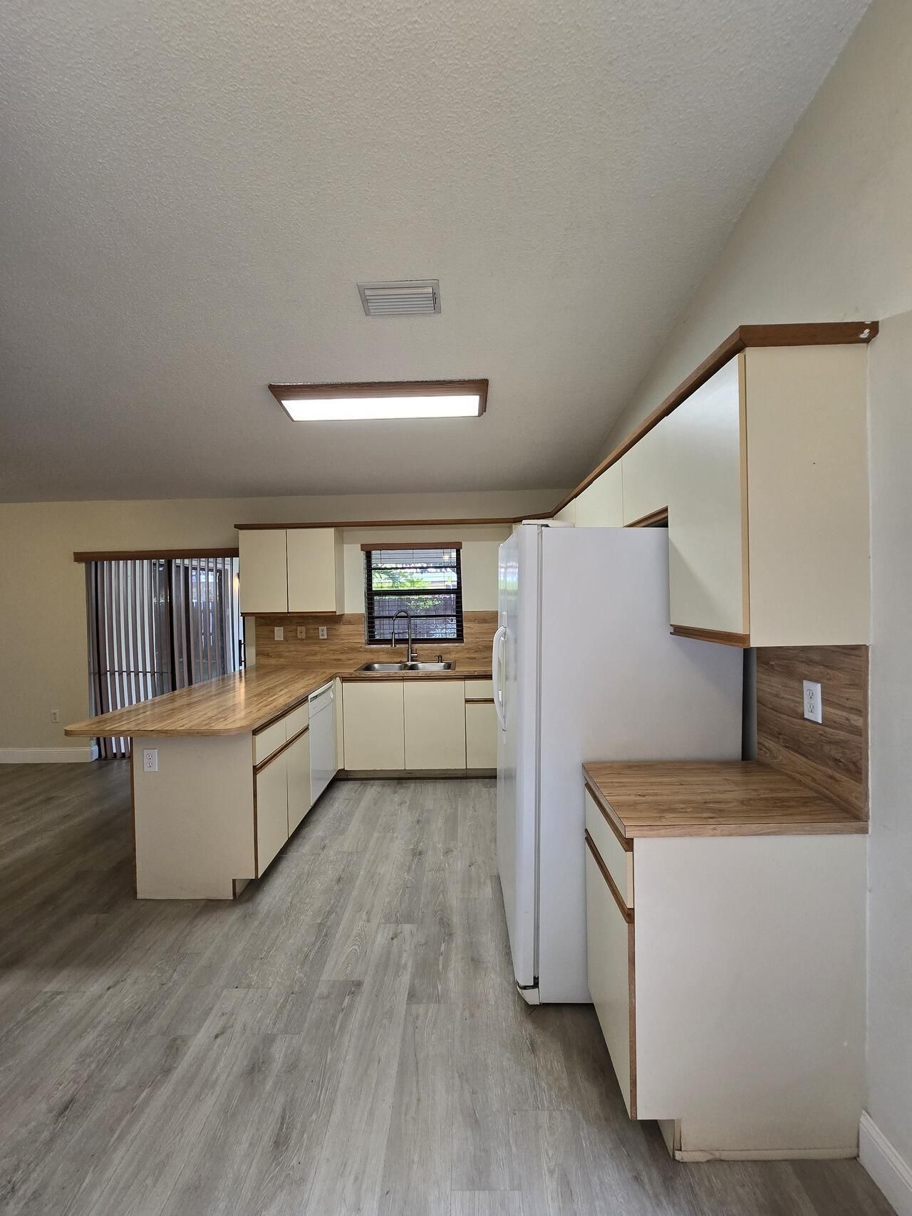 14464 SW 96th Ter , Miami, FL 33186 Photo