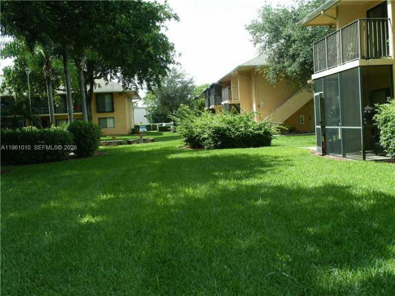 5921 Washington St, Unit 124, Hollywood, FL 33023 Photo