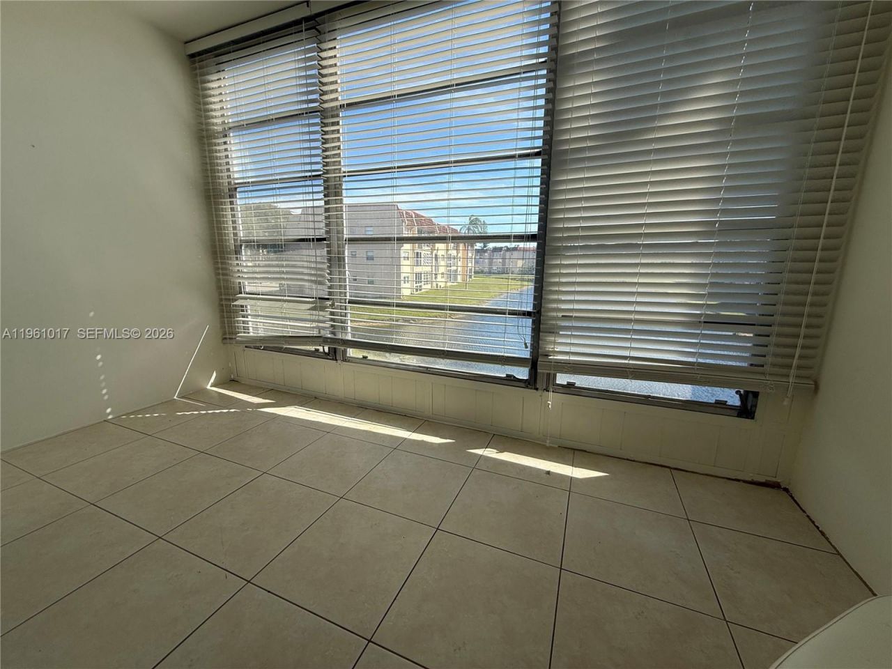 9001 Sunrise Lakes Blvd, Unit 208, Sunrise, FL 33322 Photo