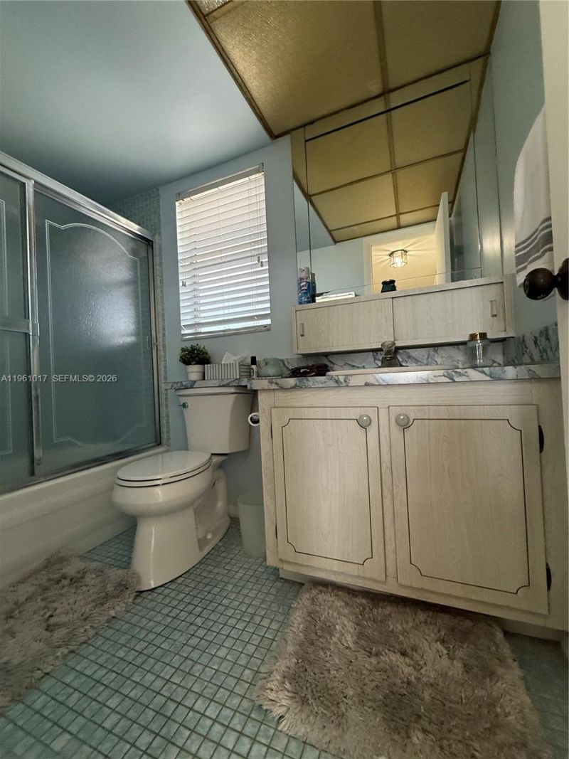 9001 Sunrise Lakes Blvd, Unit 208, Sunrise, FL 33322 Photo