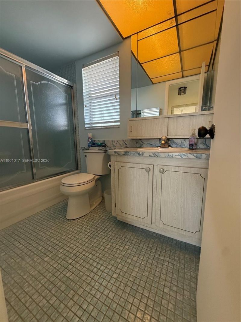 9001 Sunrise Lakes Blvd, Unit 208, Sunrise, FL 33322 Photo