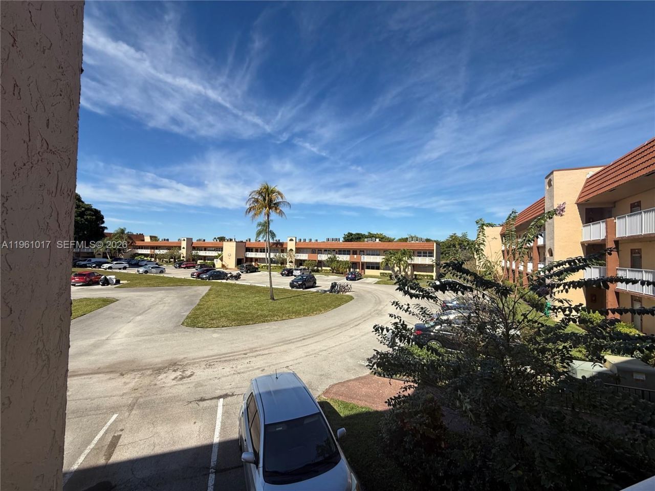 9001 Sunrise Lakes Blvd, Unit 208, Sunrise, FL 33322 Photo