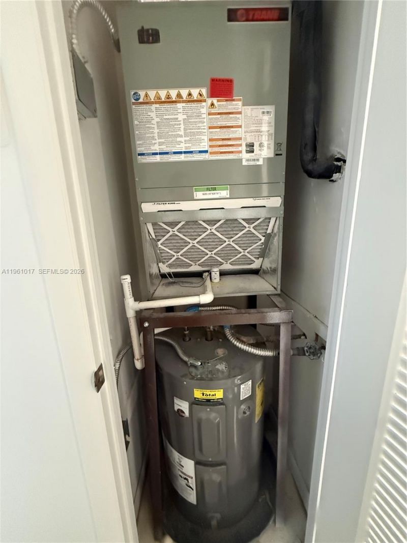 9001 Sunrise Lakes Blvd, Unit 208, Sunrise, FL 33322 Photo