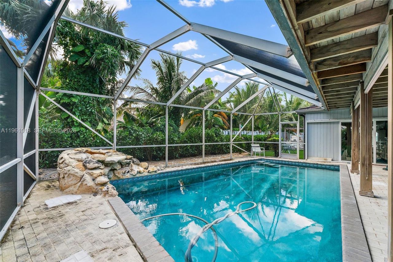 219 Colony Rd, Jupiter Inlet Colony, FL 33469 Photo