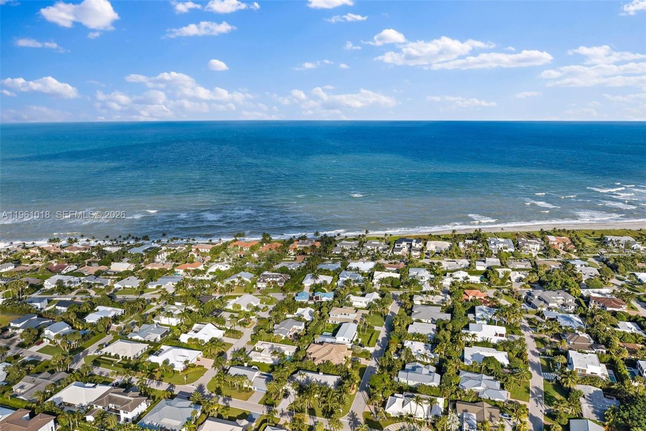 219 Colony Rd, Jupiter Inlet Colony, FL 33469 Photo