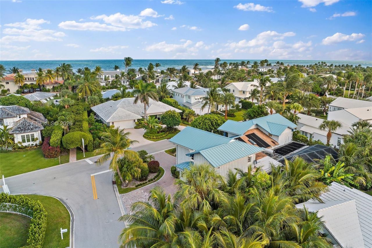219 Colony Rd, Jupiter Inlet Colony, FL 33469 Photo