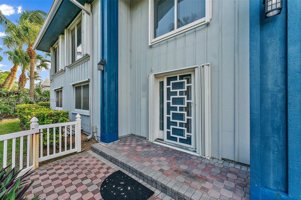 219 Colony Rd, Jupiter Inlet Colony, FL 33469 Photo