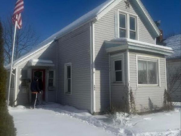 640 Orange Street, Coshocton, OH 43812