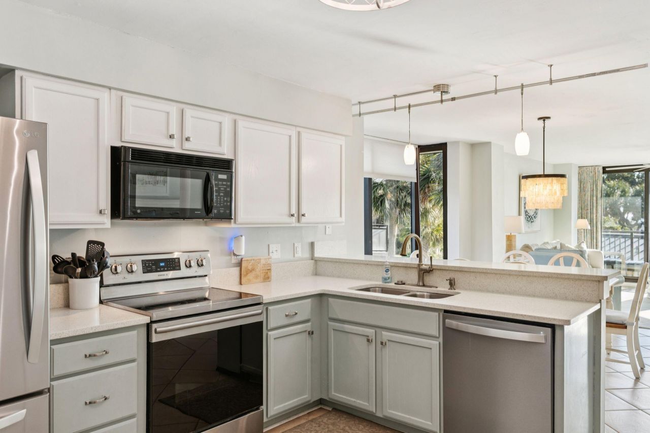 7600 Palmetto Drive Photo 10