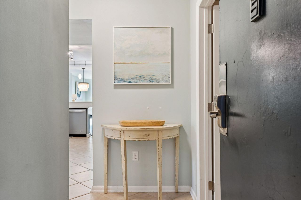 7600 Palmetto Drive Photo 4