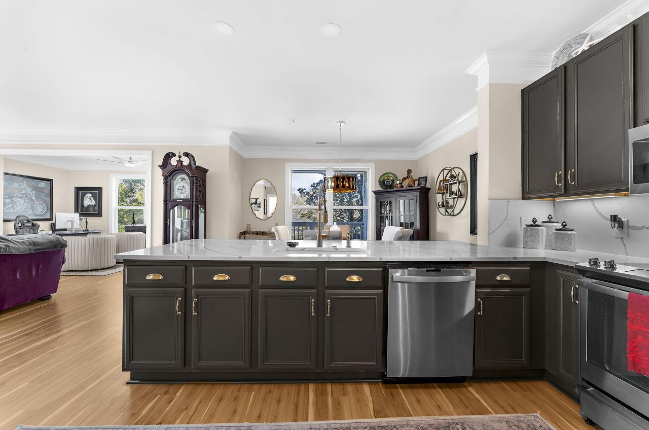 2244 Ashley Crossing Drive Photo 12